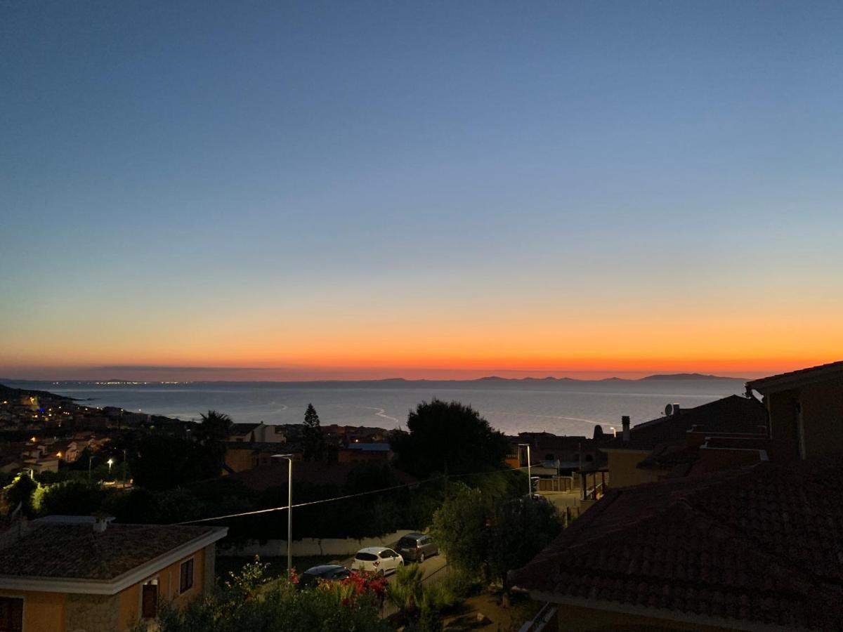 Casa Vacanze Sunset カステルサルド エクステリア 写真